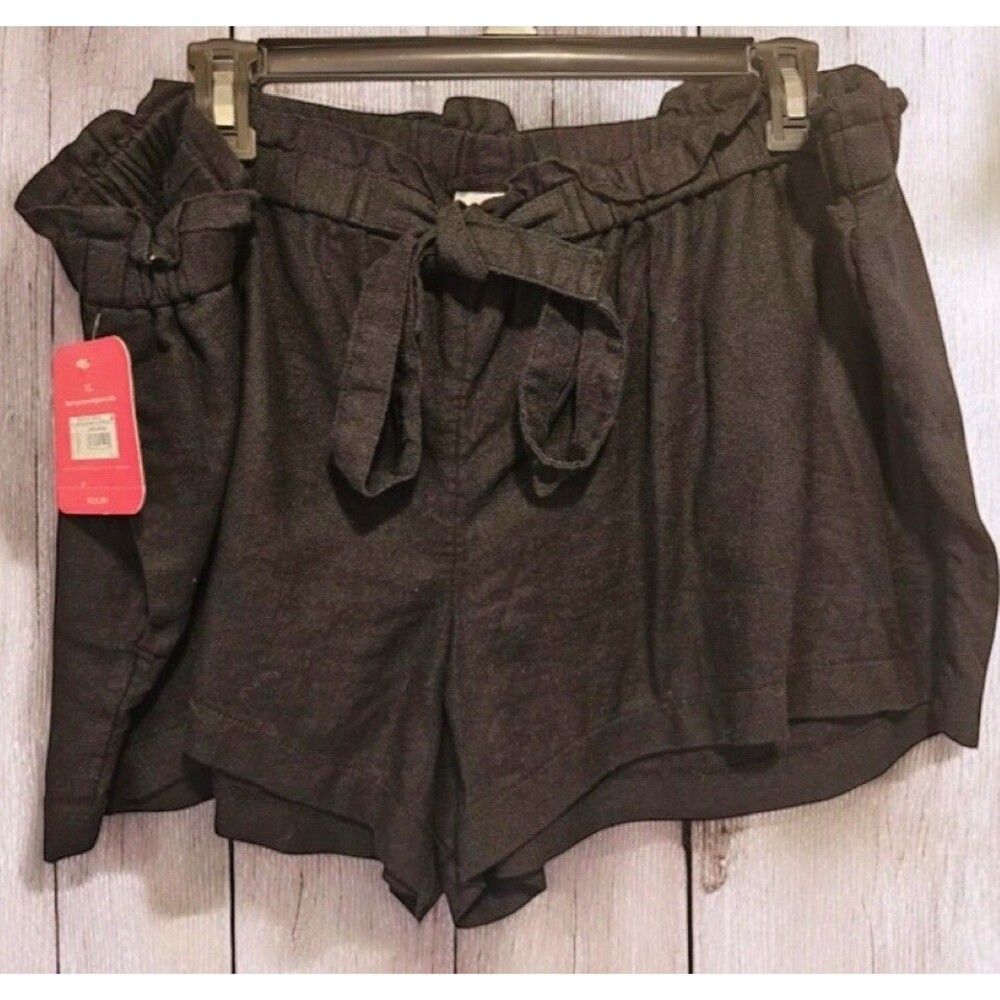 Isabel Maternity Women's Tie-Front Pull-On Maternity Shorts Size Large Black NWT